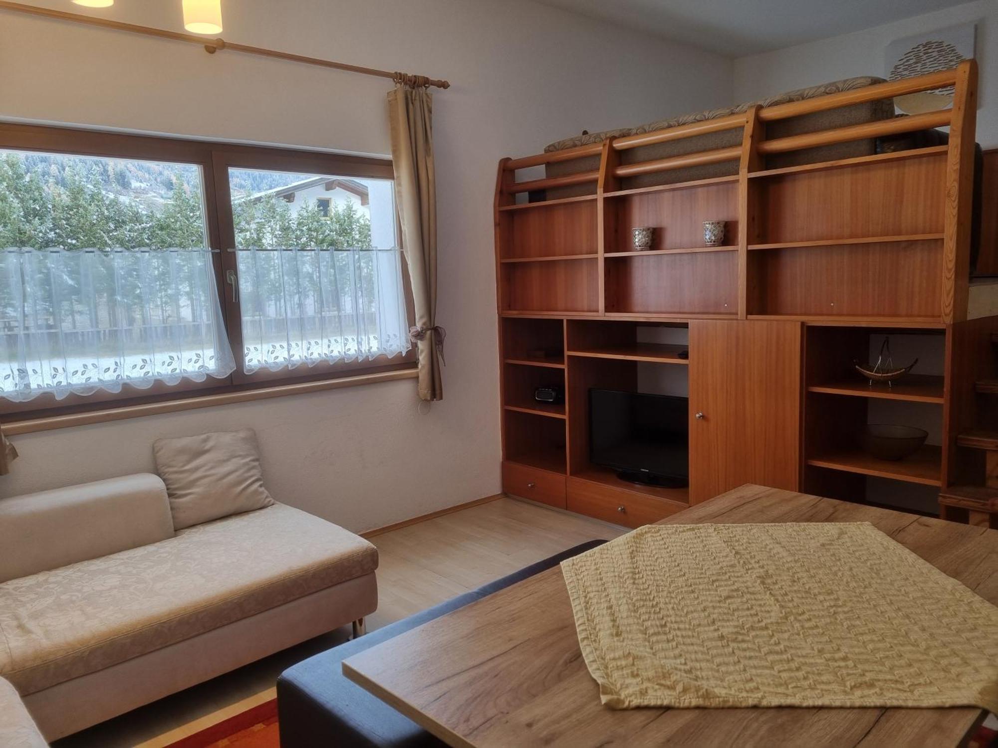 Haus Aras Lägenhet Prutz Exteriör bild