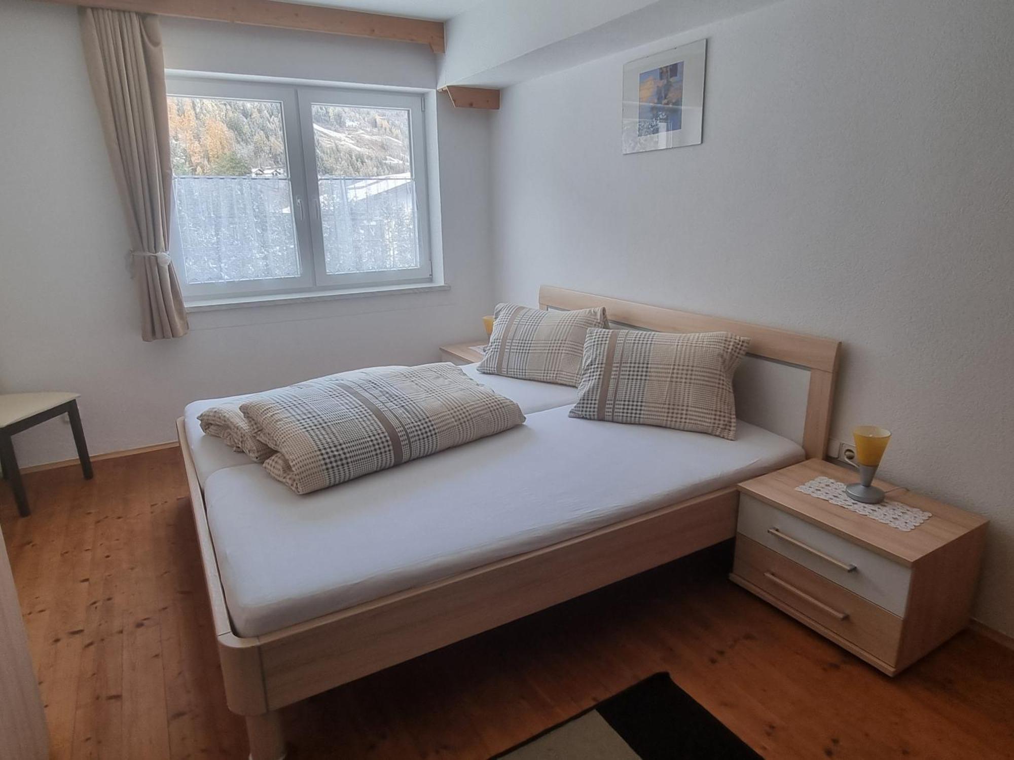 Haus Aras Lägenhet Prutz Exteriör bild
